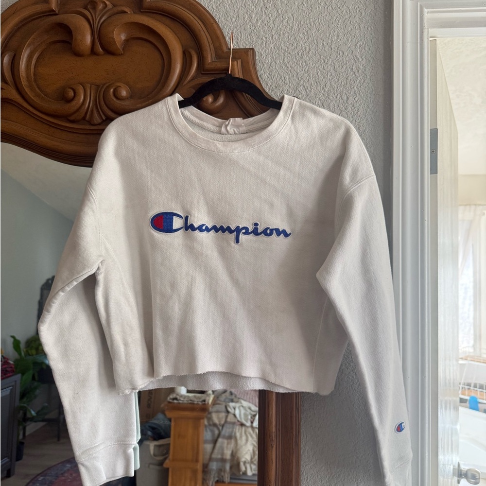 Champion White Cropped Sweatshirt